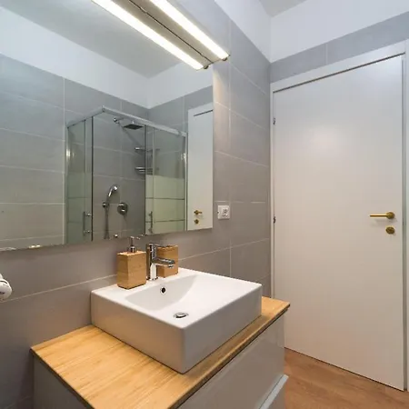 Cozy Terraced Studio Near Venice דירה *